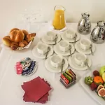 Bristol Hotel 3*