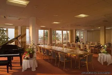 מלון Bristol 3*