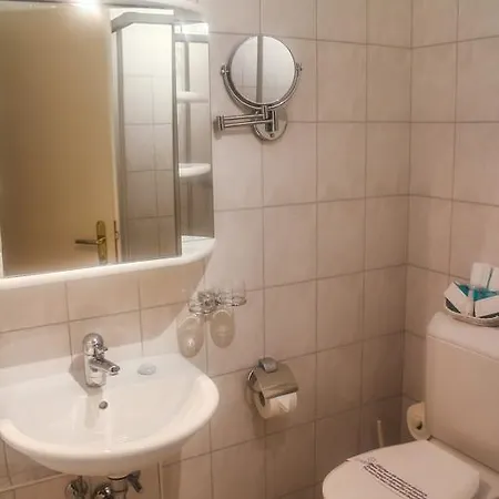 Bristol Отель Монтрё