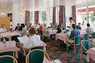 Bristol Монтрё