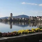Bristol Отель 3*